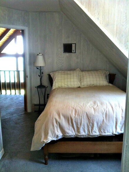 Upper right double bedroom - 1225 Becky Mountain Road