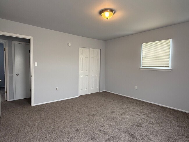 Building Photo - 4 Bed Home - Boothwyn, PA