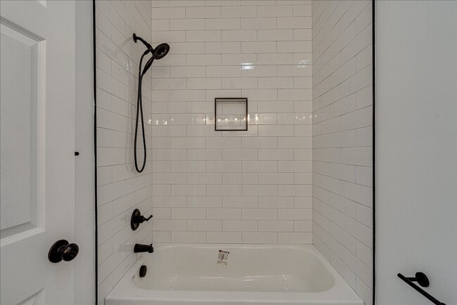 Building Photo - Brand New 3BR/2BA Home for Rent – Modern C...