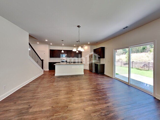 Building Photo - 5961 Hagar Vly Dr