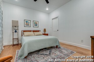 Building Photo - 211 Gibson