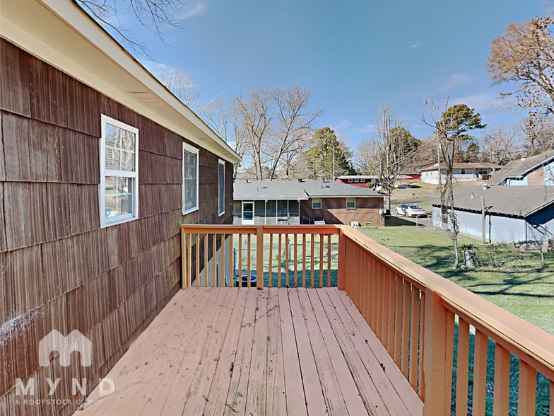 Building Photo - 128 Red Mill Rd