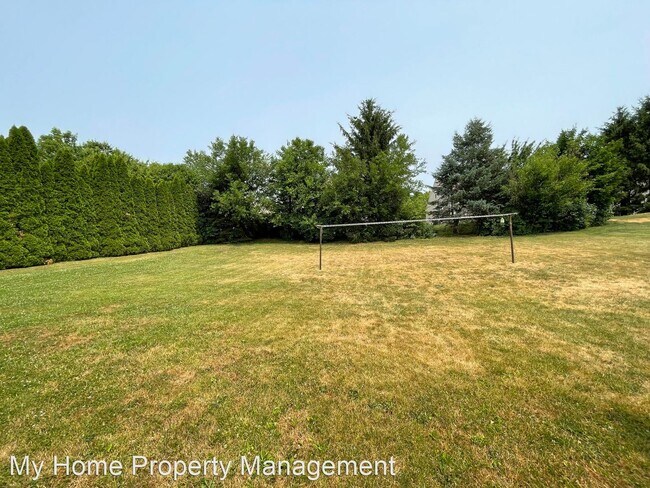 Building Photo - 2 br, 1 bath House - 1073 Donegal Springs Rd