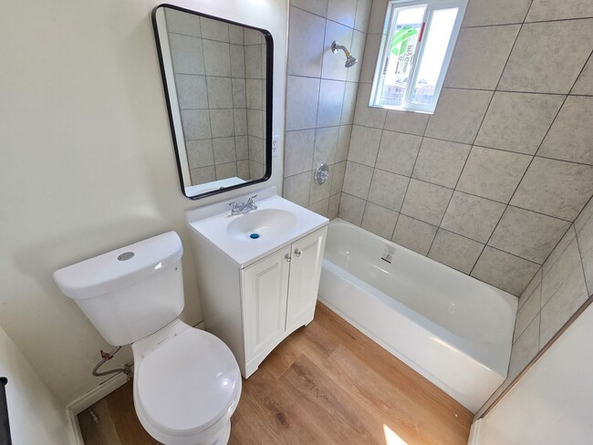 Building Photo - Charming 1-Bedroom, 1-Bathroom Detached Unit – Fully Remodeled!