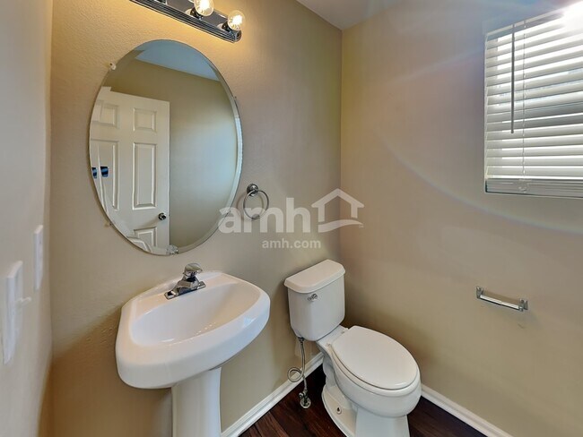 Building Photo - 6625 Fonder Dr