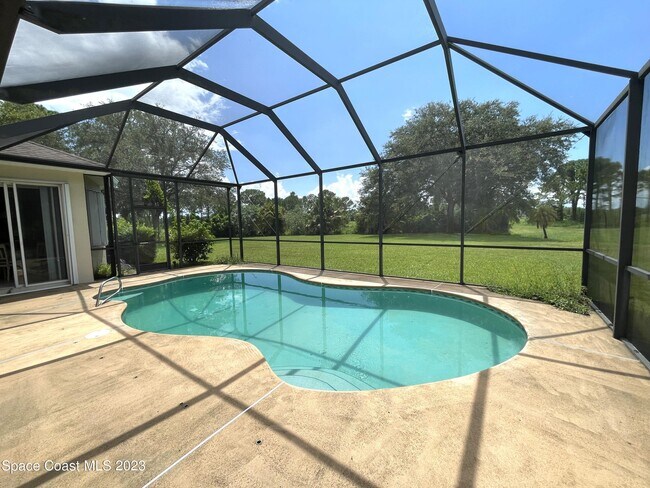 Building Photo - 1896 Windbrook Dr