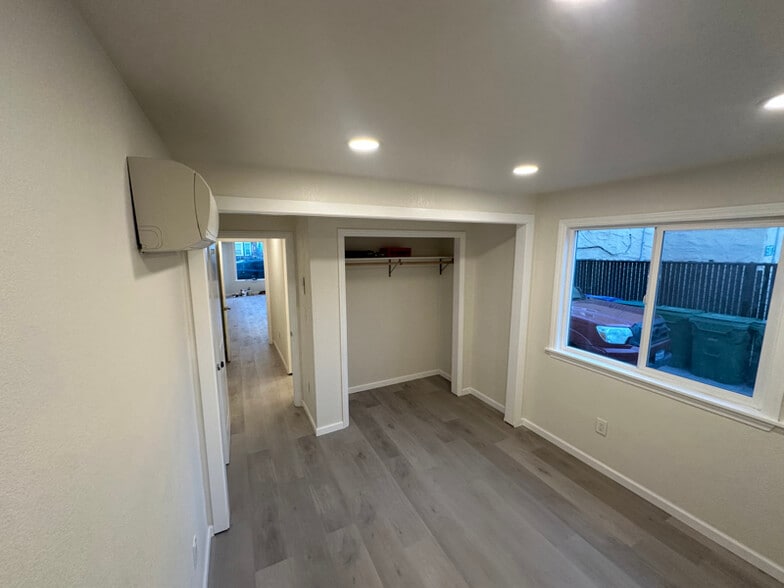 Building Photo - 873 29th St