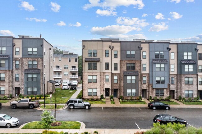 Building Photo - 2677 St Elias Dr
