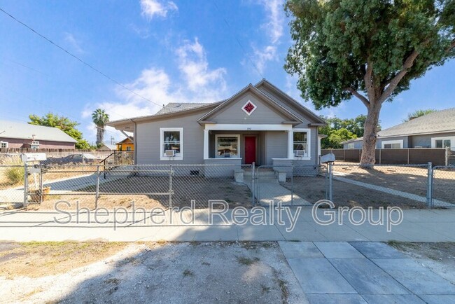 Building Photo - 3342 Eucalyptus Ave