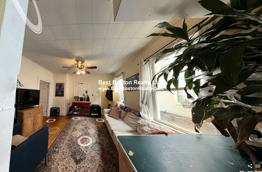 Building Photo - 12-14 Hancock St. Unit 1