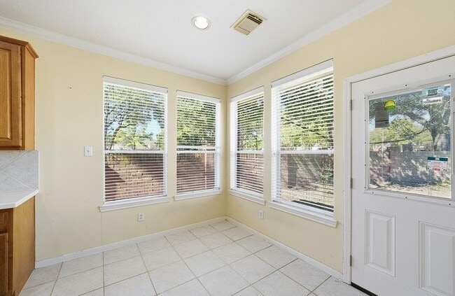 Building Photo - 22314 Ivy Stone Ct