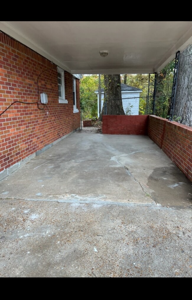 Building Photo - 3750 Argonne St