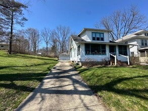 Building Photo - 449 24th St N