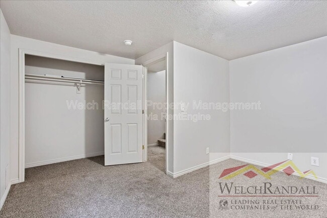 Building Photo - 460 E 475 N