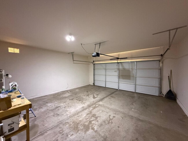 Building Photo - 4487 S Rock St