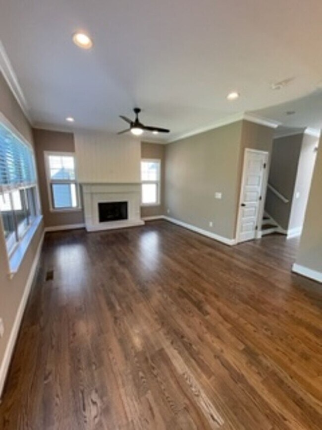 Building Photo - 3 Bedroom 2.5 Bath + Finished Bonus for Rent in Ooltewah