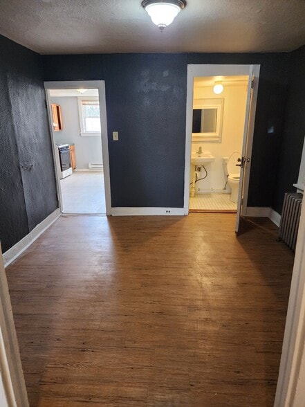 First Floor Middle Room / Bedroom - 232 N Shippen St