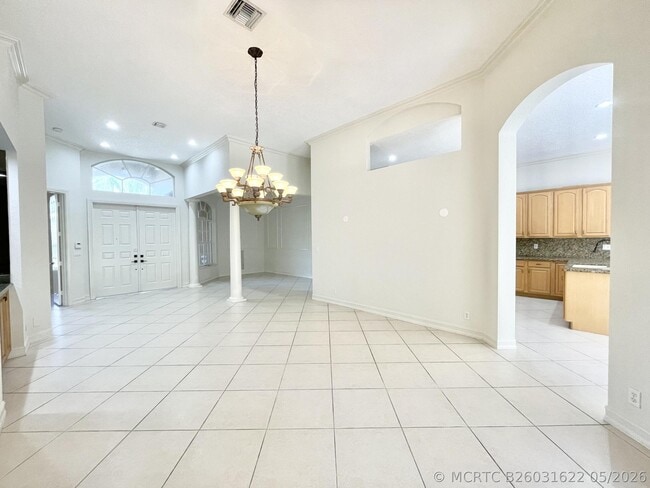 Building Photo - 21232 Rock Ridge Dr