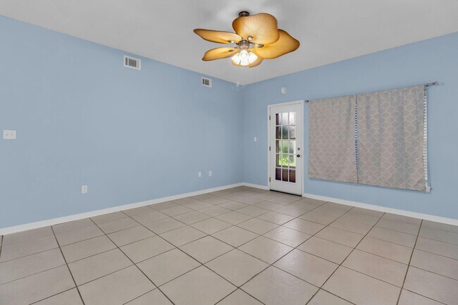 Building Photo - 1501 Partin Dr N