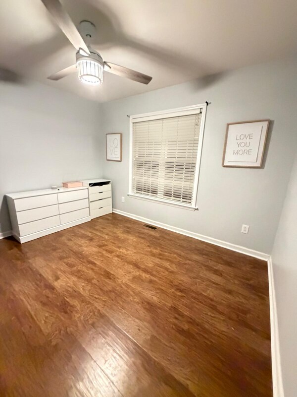 Building Photo - 5933 Old Plank Rd