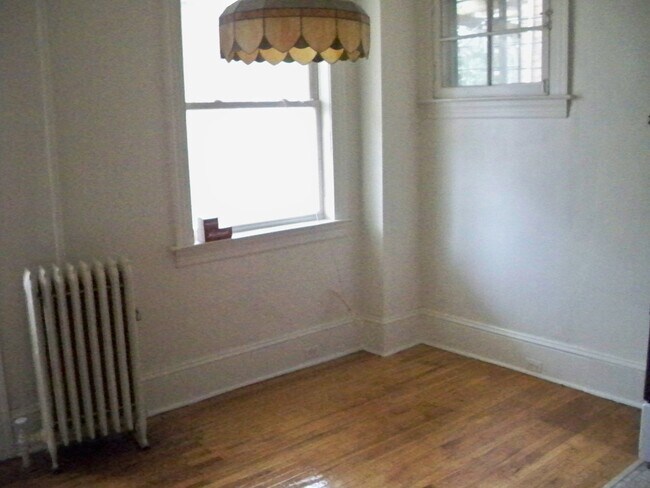 Building Photo - 3021 N Calvert St