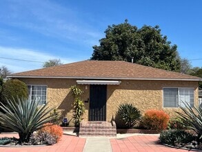 Building Photo - Spacious 2/2 Home for rent in Long Beach!