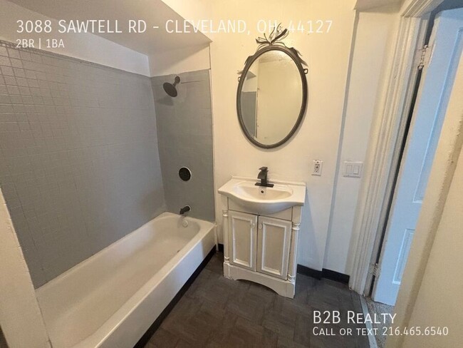 Building Photo - 3088 Sawtell Rd