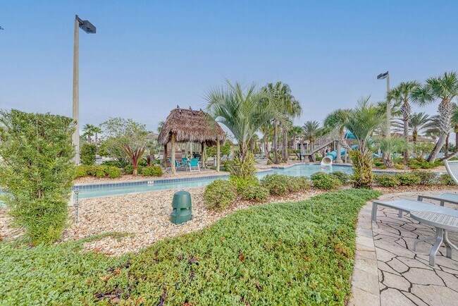 Building Photo - 9327 Sommerset Hills Dr