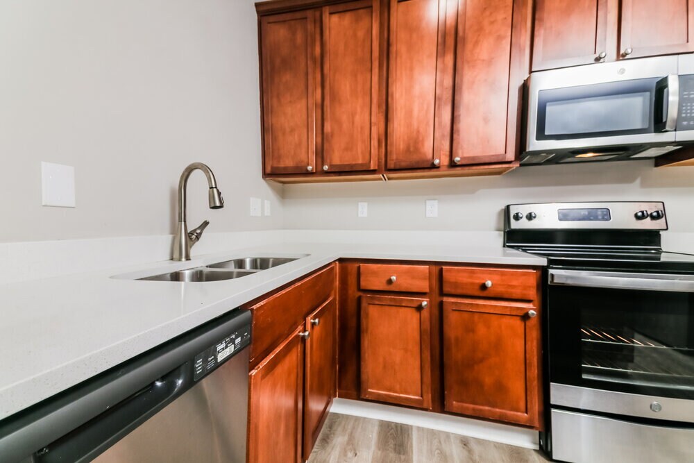 Building Photo - 3501 Pinkham Way
