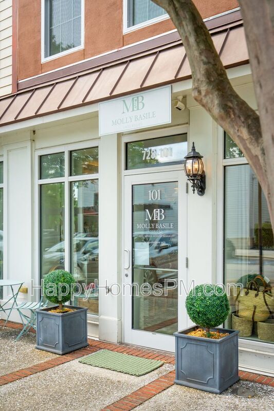 Building Photo - 728 S Shelmore Blvd