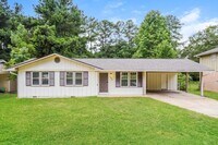 Building Photo - 2830 Foxlair Trail