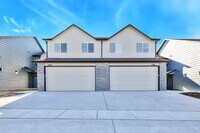 Building Photo - 7243 E 34th St N