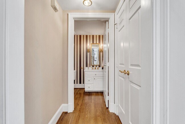 Building Photo - 8308 Comanche Ct