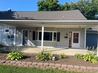 Building Photo - HayAve531-533
