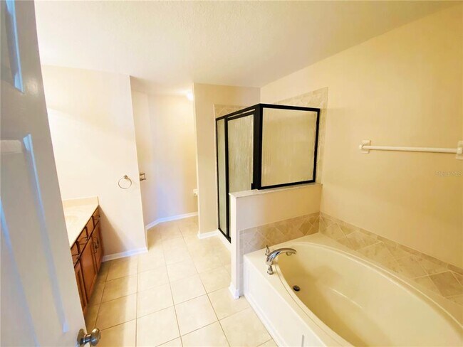 Building Photo - 17449 Stinchar Dr