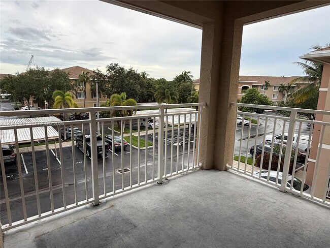 Building Photo - 6482 Emerald Dunes Dr
