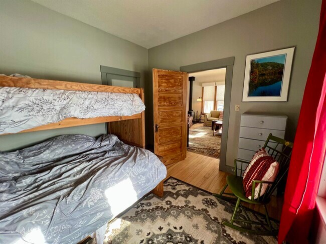 Building Photo - 1316 US-302