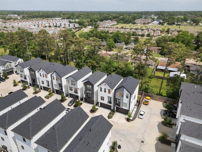 Building Photo - 3706 Creekmont Grn Ln