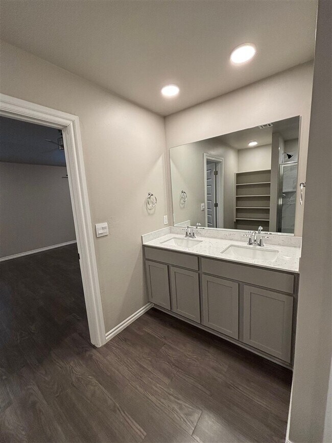 Building Photo - 4301 Christina Ct