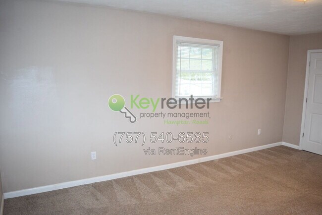 Building Photo - 1310 Sparrow Rd