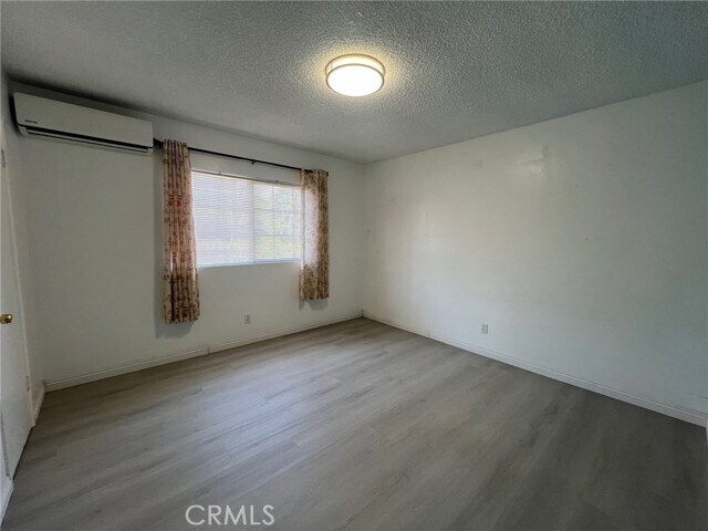 Building Photo - 601 Camino Grove Ave