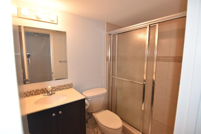 Building Photo - 21895 Lake Forest Cir