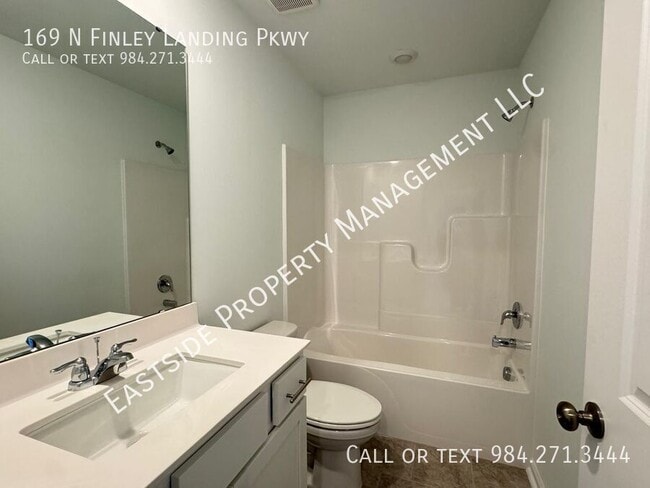 Building Photo - 169 S Finley Lndg Pkwy