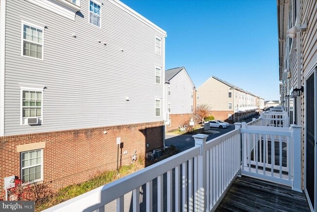 Building Photo - 12500 Rustic Rock Ln