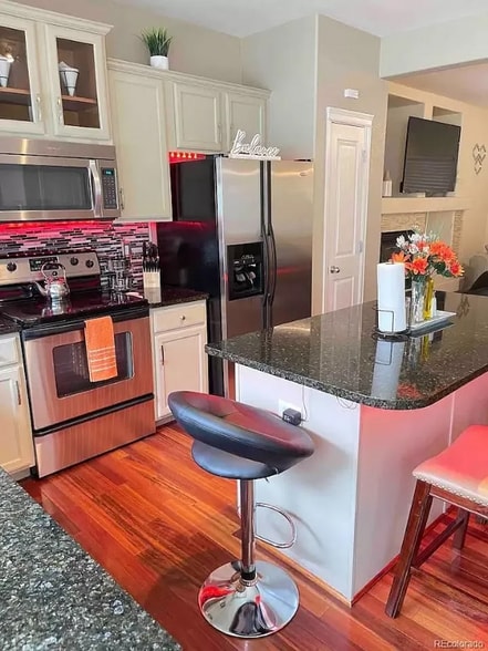 Building Photo - 4543 Crestone Peak St