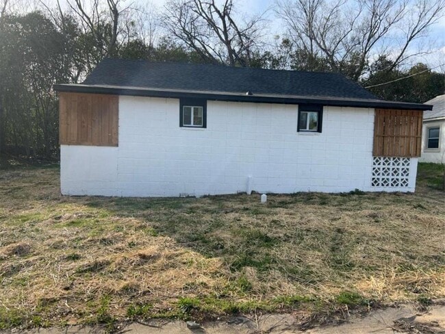 Building Photo - 3441 Antioch Heights