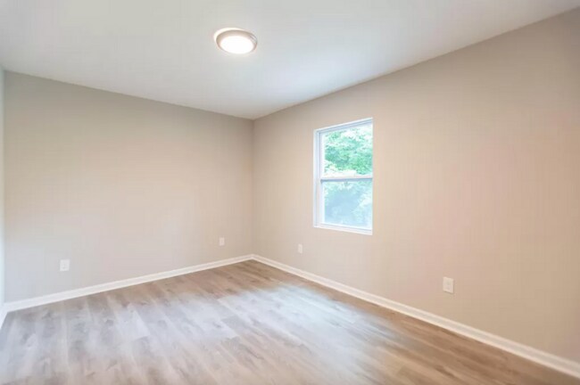 Building Photo - 199 Troy Street