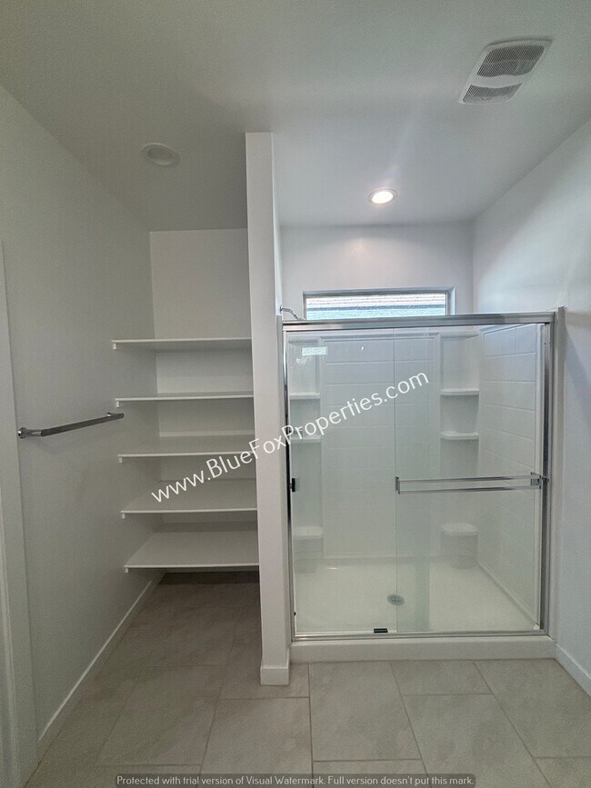Building Photo - 12431 W Mieko Ln