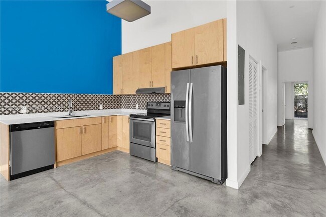 Building Photo - 761 NW 1st St