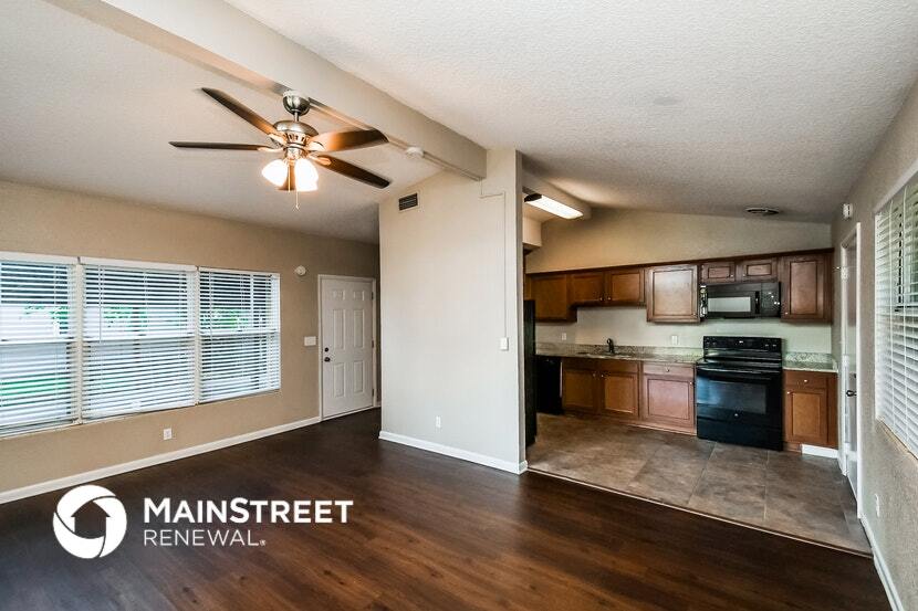 Building Photo - 2002 Constant Dr